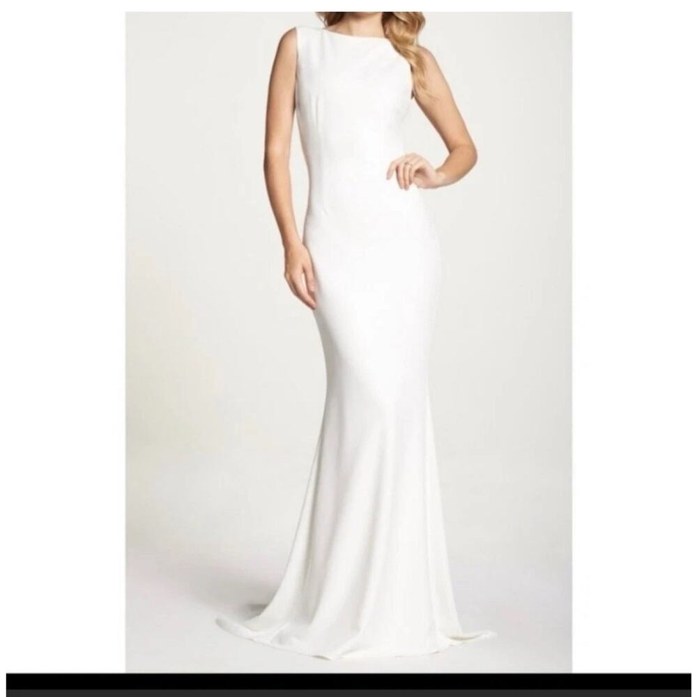 Noel And Jean by Katie May Theo Low Back Crepe Mermaid Gown, Size 12